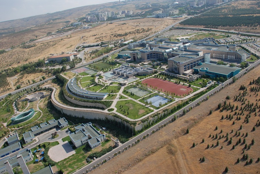 Kahramanlarımızın yanındayız. 3