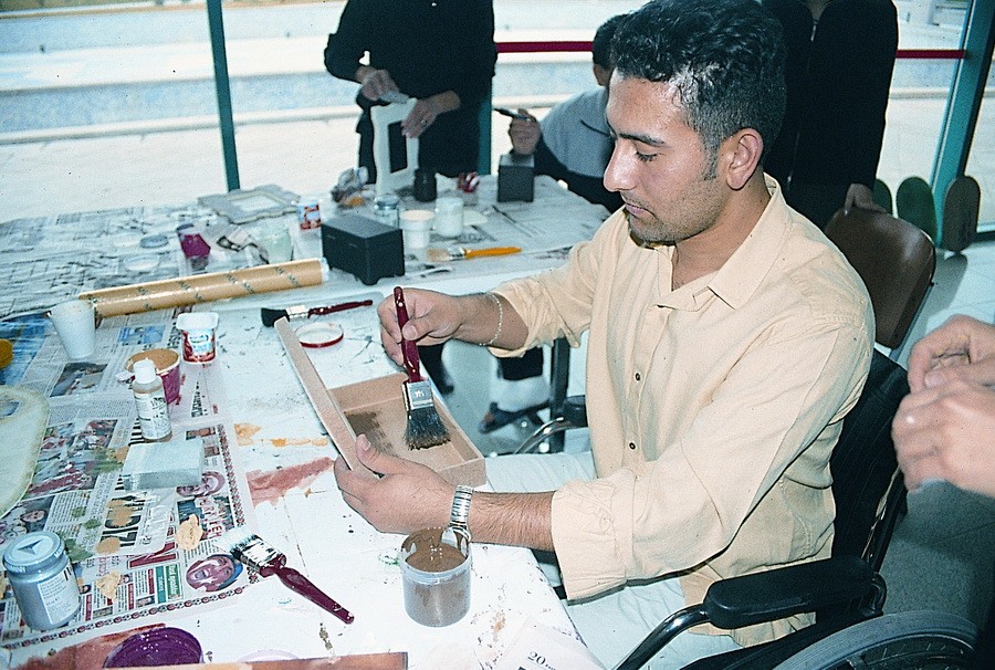 Yeniden ayağa kalkış <em>için yanındayız.</em> 4